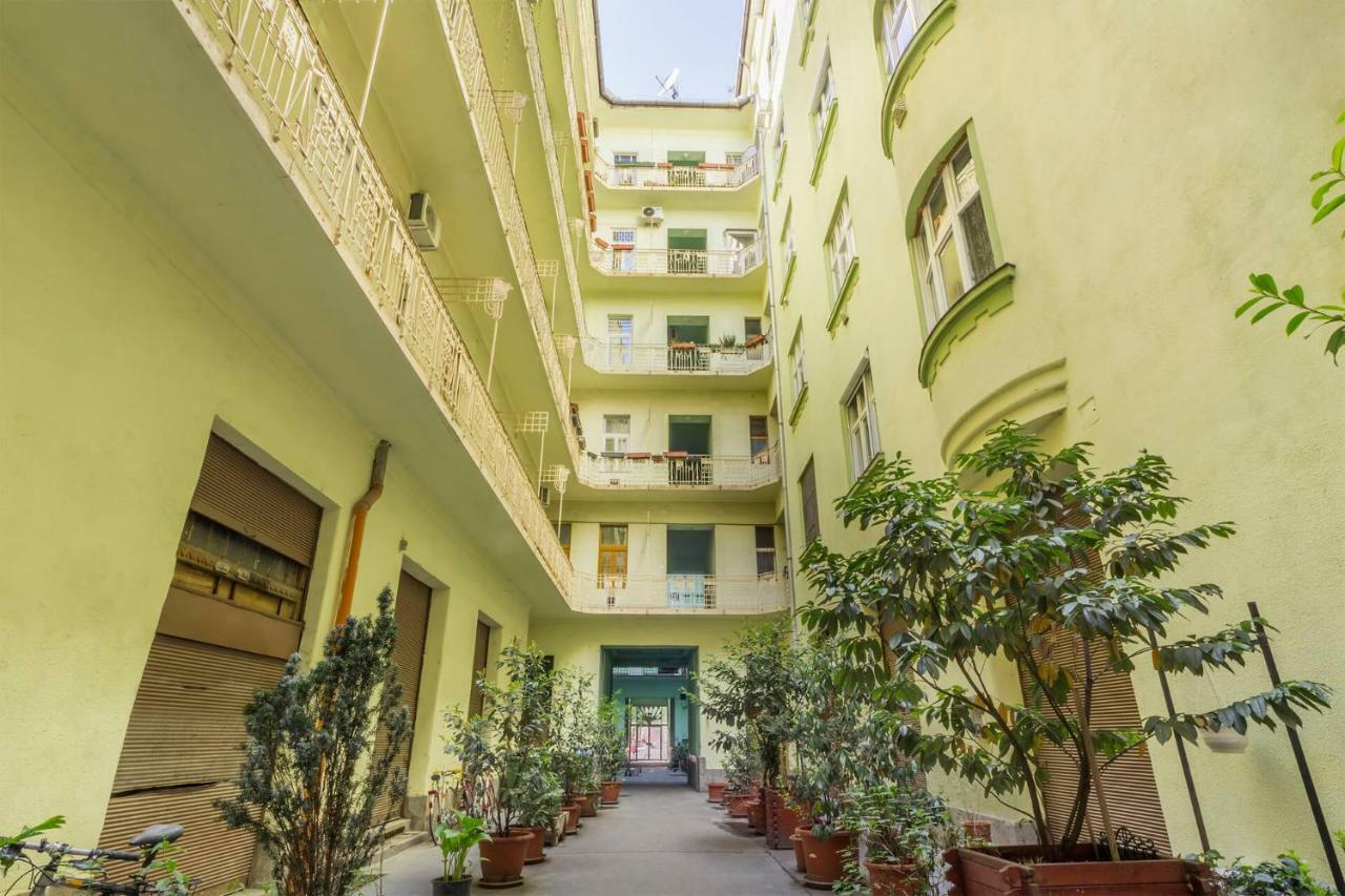Vori Vori De Luxe Apartment Budapest Ngoại thất bức ảnh