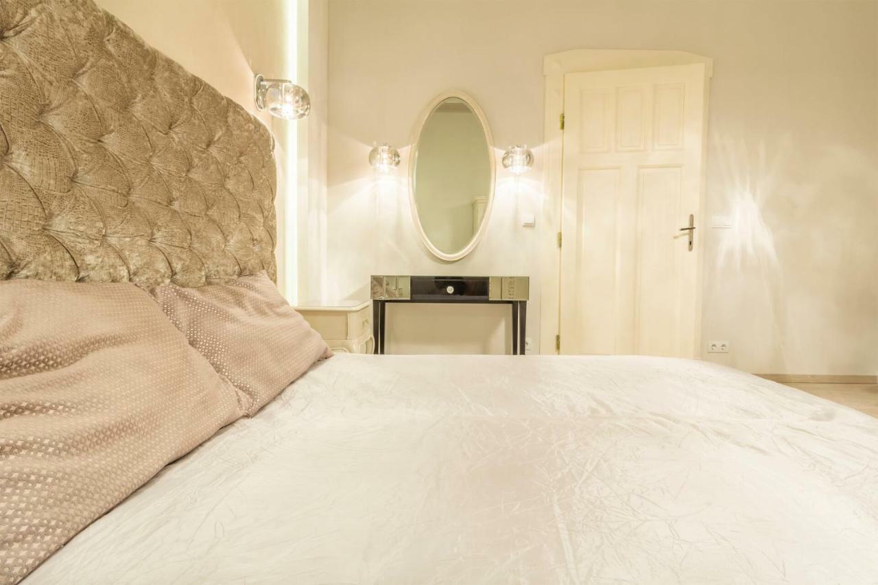 Vori Vori De Luxe Apartment Budapest Ngoại thất bức ảnh